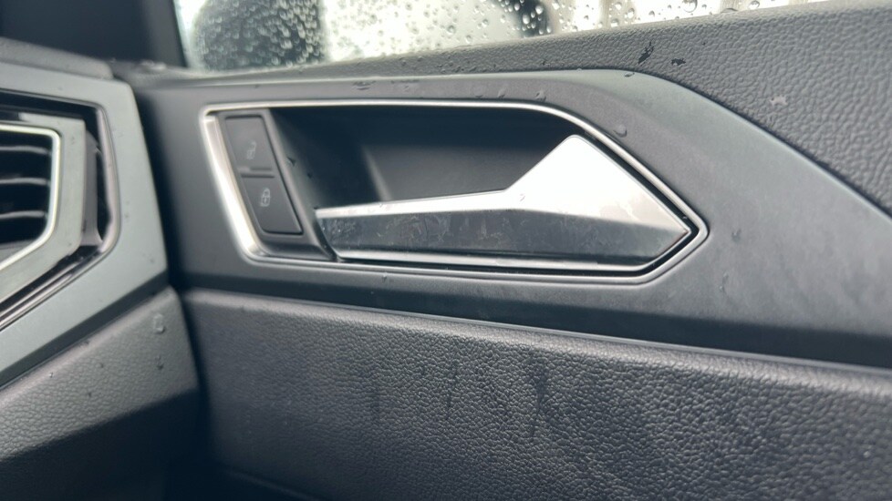 Used Volkswagen Polo 2024 for sale - 76438105: Photo 49