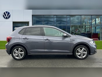 Used Volkswagen Polo 2024 for sale - 76438105: Photo