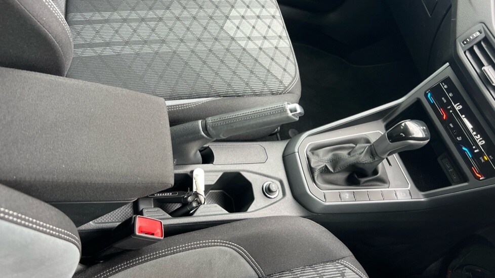 Used Volkswagen Polo 2024 for sale - 76438105: Photo 51