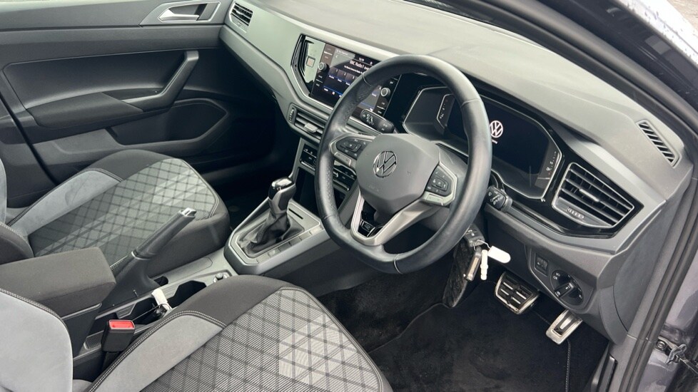 Used Volkswagen Polo 2024 for sale - 76438105: Photo 6
