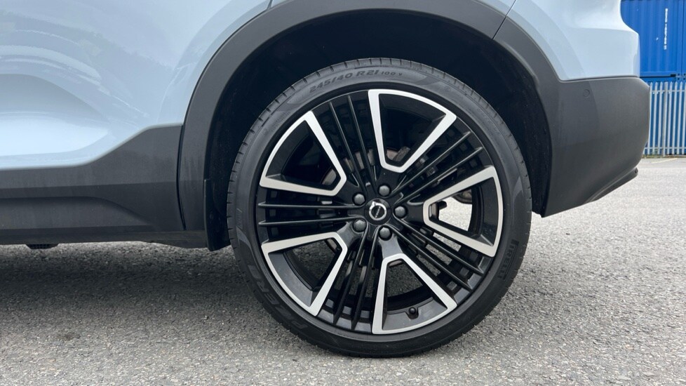 Used Volvo XC40 2024 for sale - 75735311: Photo 19