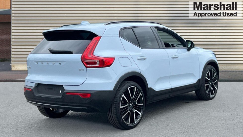 Used Volvo XC40 2024 for sale - 75735311: Photo 3