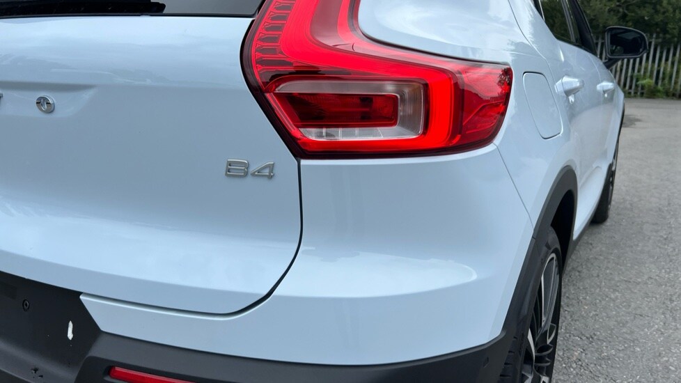 Used Volvo XC40 2024 for sale - 75735311: Photo 55