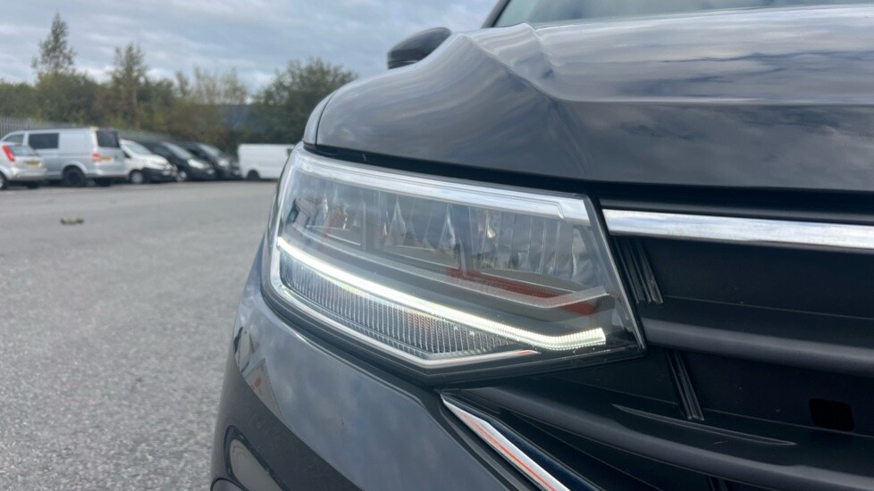 Used Volkswagen Tiguan 2022 for sale - 76745327: Photo 42