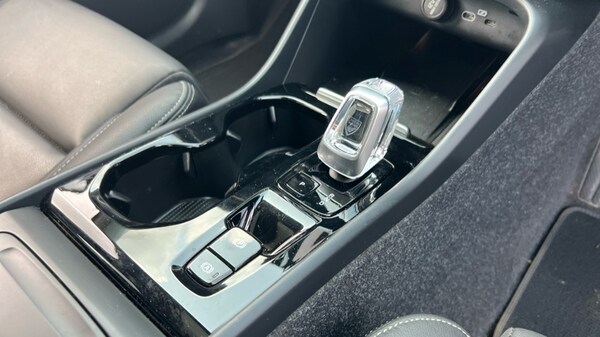 Used Volvo XC40 2024 for sale - 75472475: Photo 29