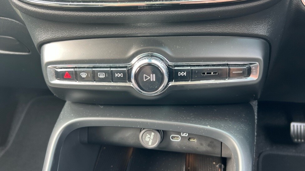 Vehicle 33