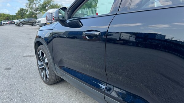 Used Volvo XC40 2024 for sale - 75472475: Photo 54