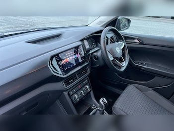 Used Volkswagen T-Cross 2021 for sale - 76773378: Photo