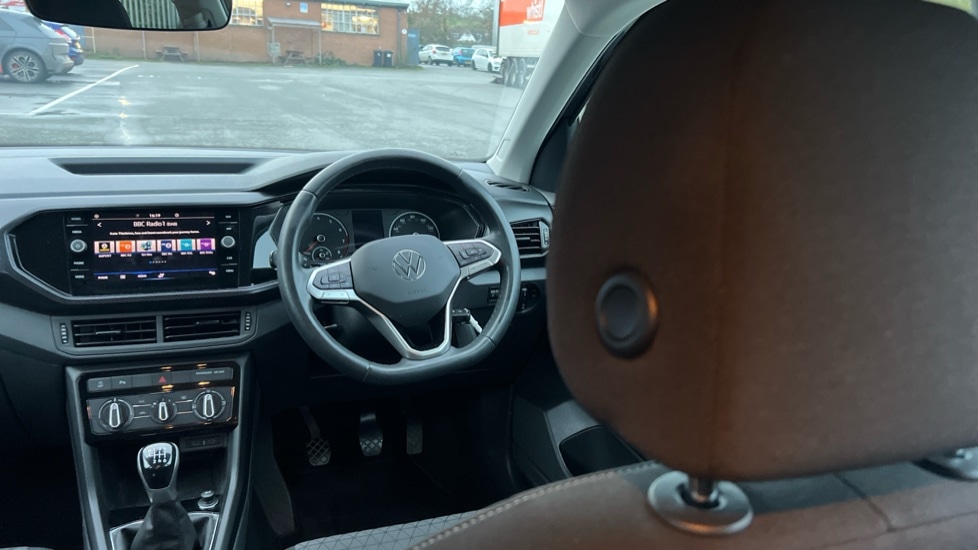 Used Volkswagen T-Cross 2021 for sale - 76773378: Photo 39