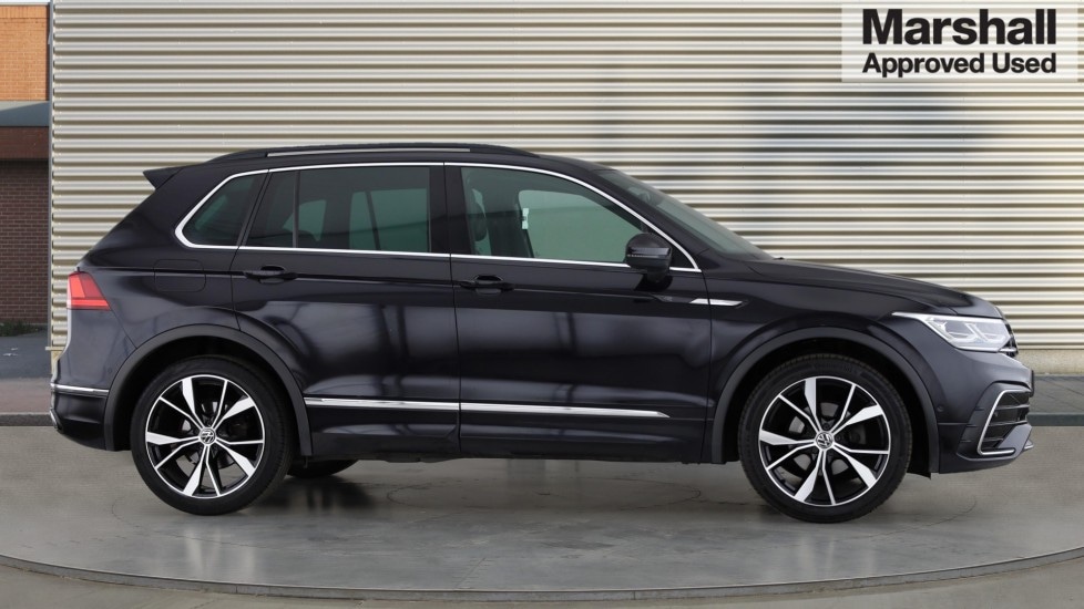 Used Volkswagen Tiguan 2020 for sale - 75828869: Photo 2