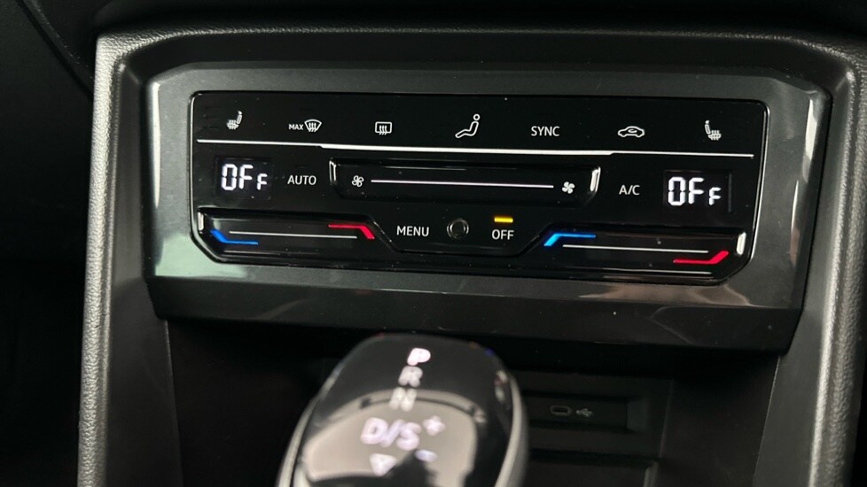 Used Volkswagen Tiguan 2020 for sale - 75828869: Photo 24