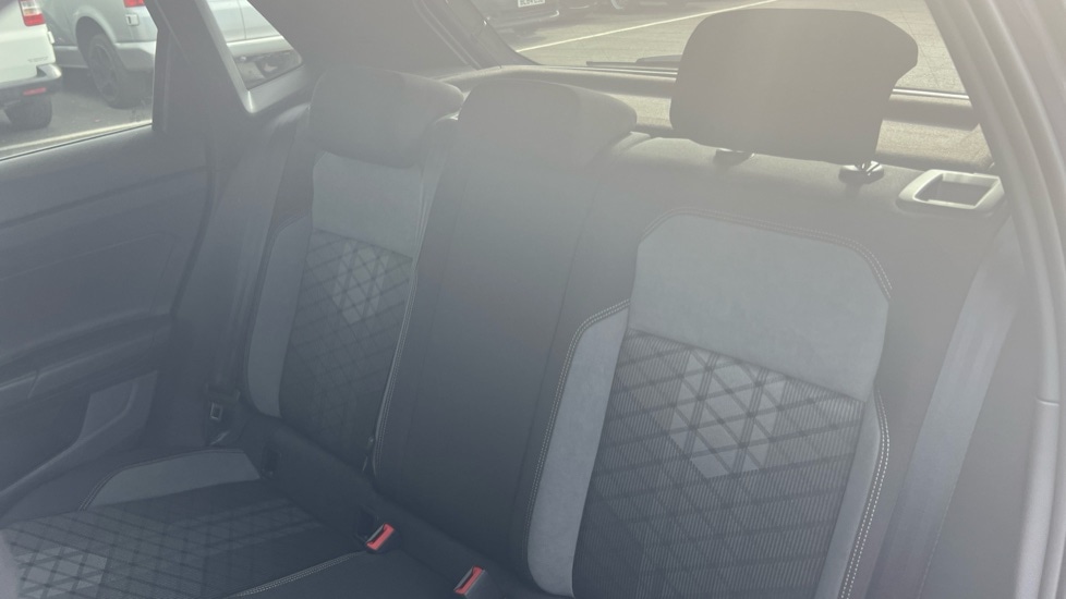 Used Volkswagen Polo 2024 for sale - 76647822: Photo 15