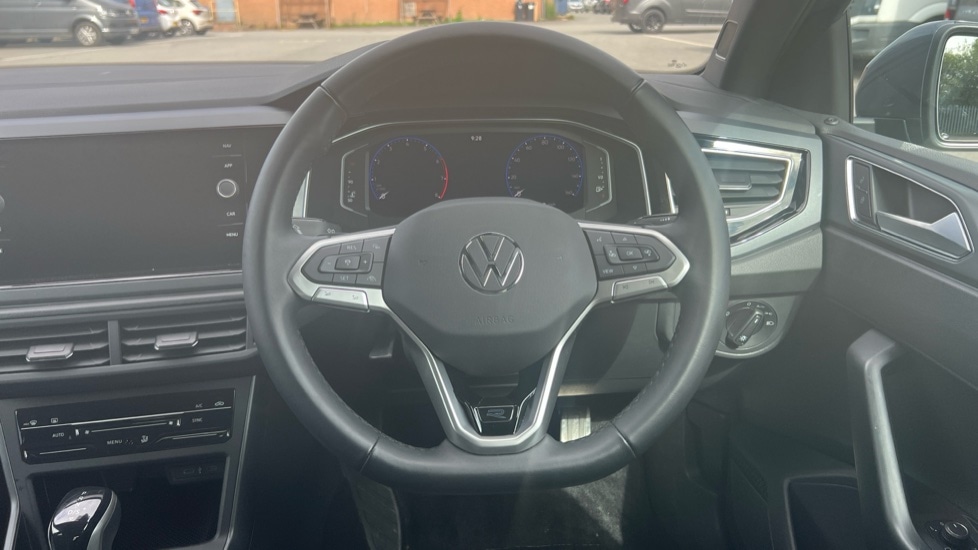 Used Volkswagen Polo 2024 for sale - 76647822: Photo 27