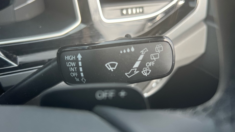 Used Volkswagen Polo 2024 for sale - 76647822: Photo 32