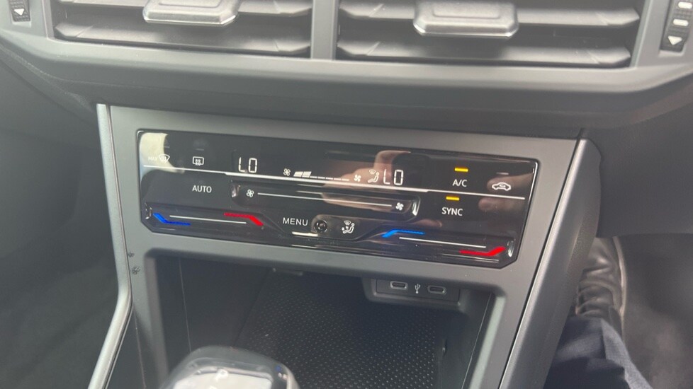 Used Volkswagen Polo 2024 for sale - 76647822: Photo 34