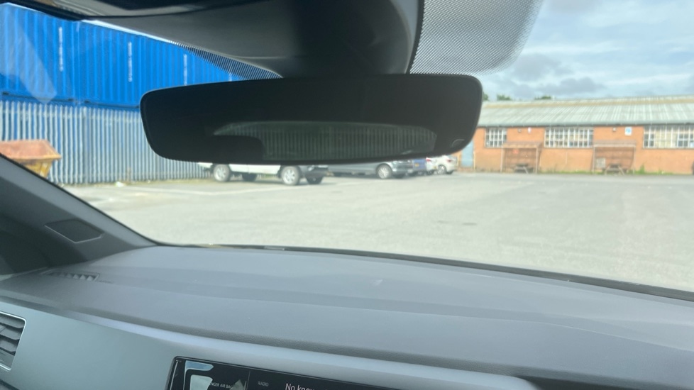 Used Volkswagen Polo 2024 for sale - 76647822: Photo 50