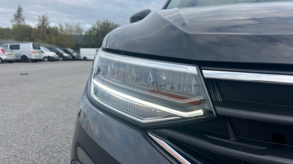 Used Volkswagen Tiguan 2022 for sale - 77042813: Photo 42