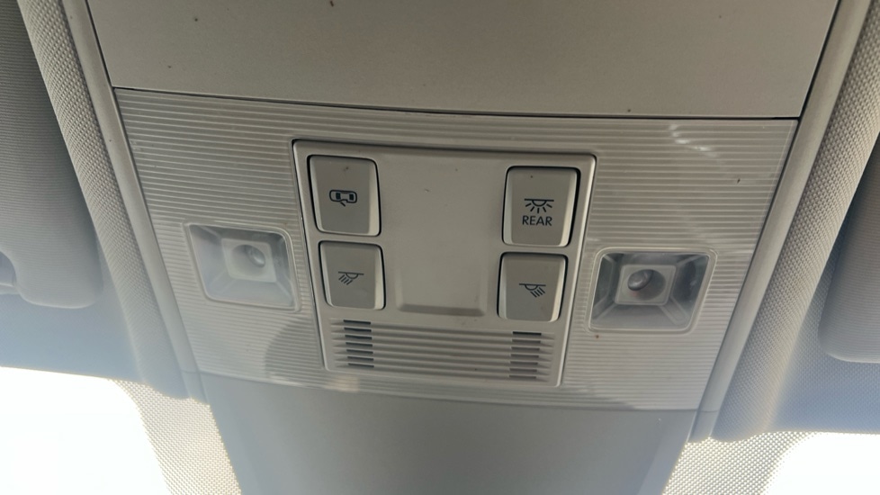 Used Volkswagen Tiguan 2022 for sale - 77042813: Photo 69