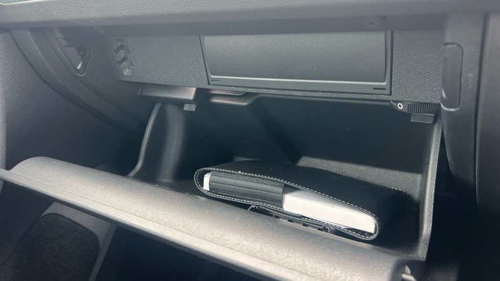 Used Volkswagen Tiguan 2022 for sale - 77042813: Photo 71