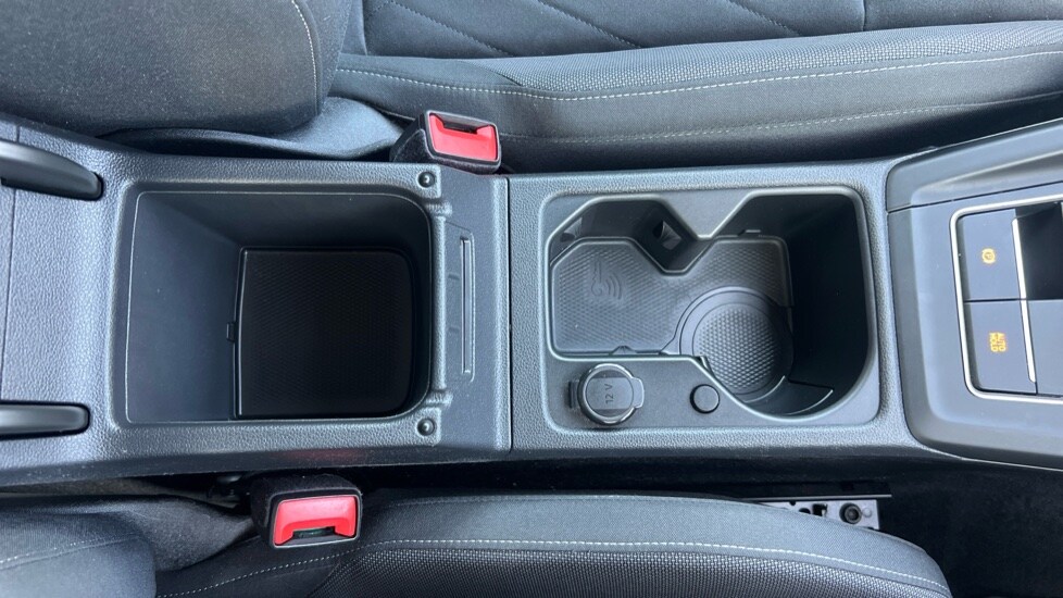 Used Volkswagen Golf 2020 for sale - 76652398: Photo 45