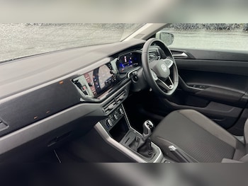 Used Volkswagen Polo 2024 for sale - 76434686: Photo