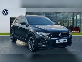 Used Volkswagen T-Roc 2021 for sale - 76312136: Photo