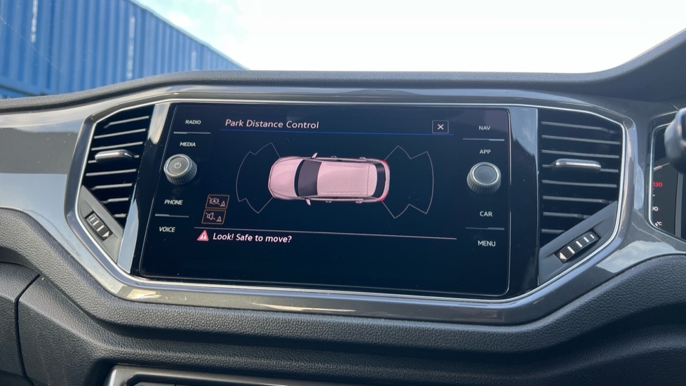 Used Volkswagen T-Roc 2021 for sale - 76312136: Photo 22