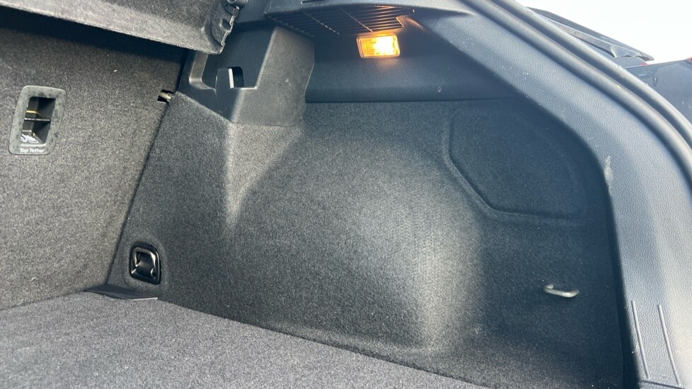 Used Volkswagen T-Roc 2021 for sale - 76312136: Photo 39