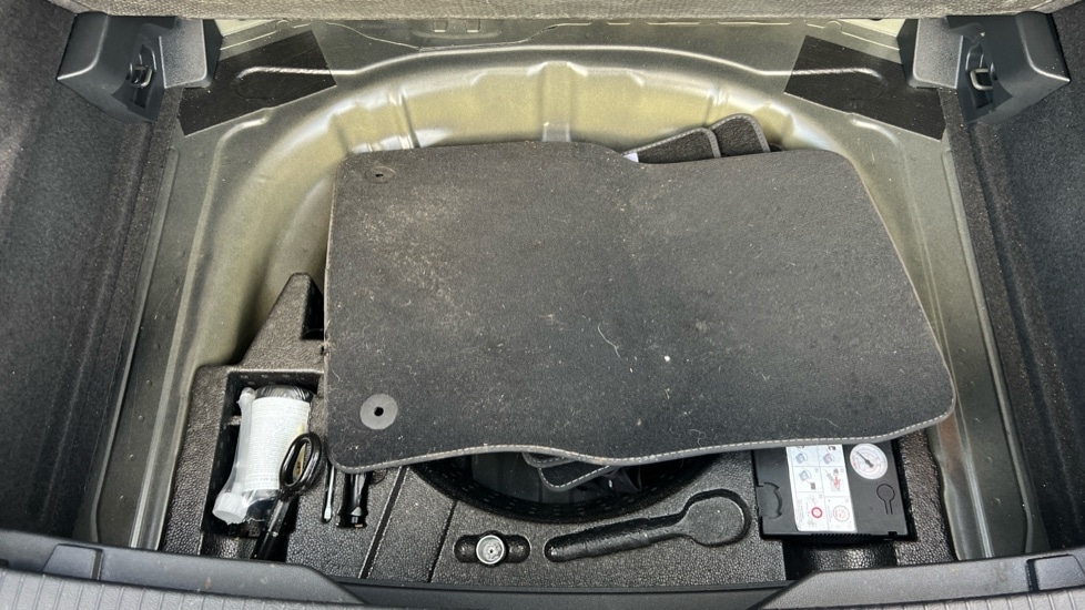 Used Volkswagen T-Roc 2021 for sale - 76312136: Photo 40