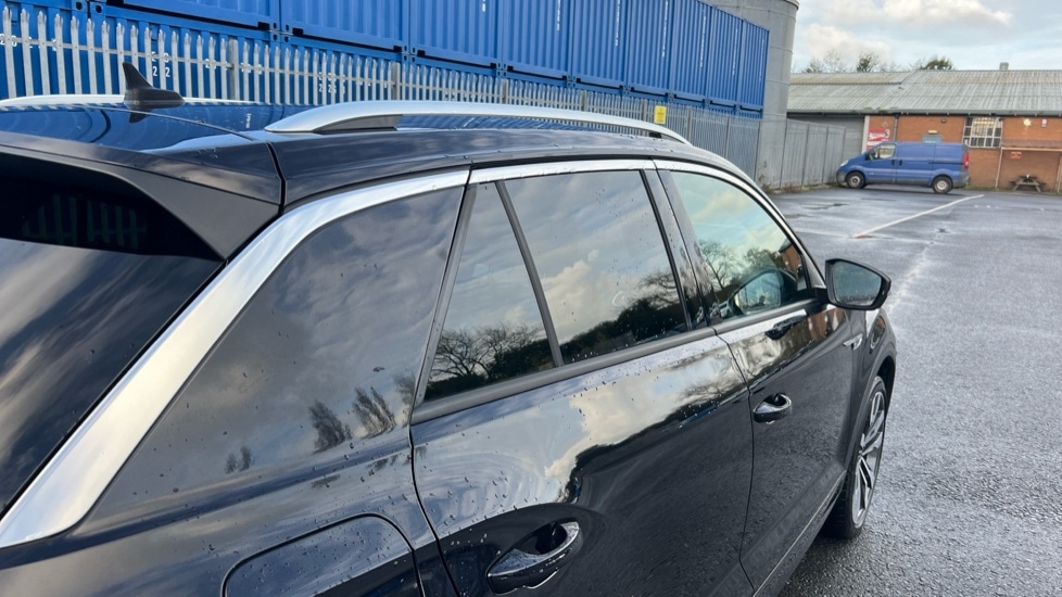 Used Volkswagen T-Roc 2021 for sale - 76312136: Photo 43