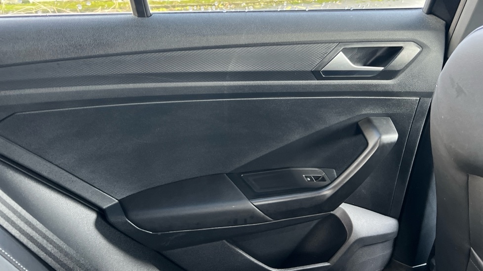 Used Volkswagen T-Roc 2021 for sale - 76312136: Photo 45