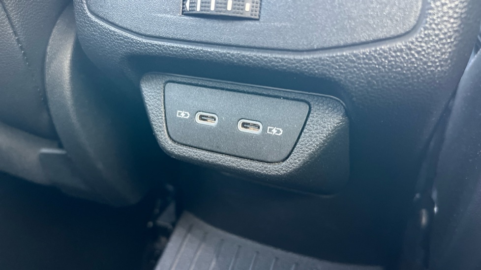 Used Volkswagen T-Roc 2021 for sale - 76312136: Photo 50