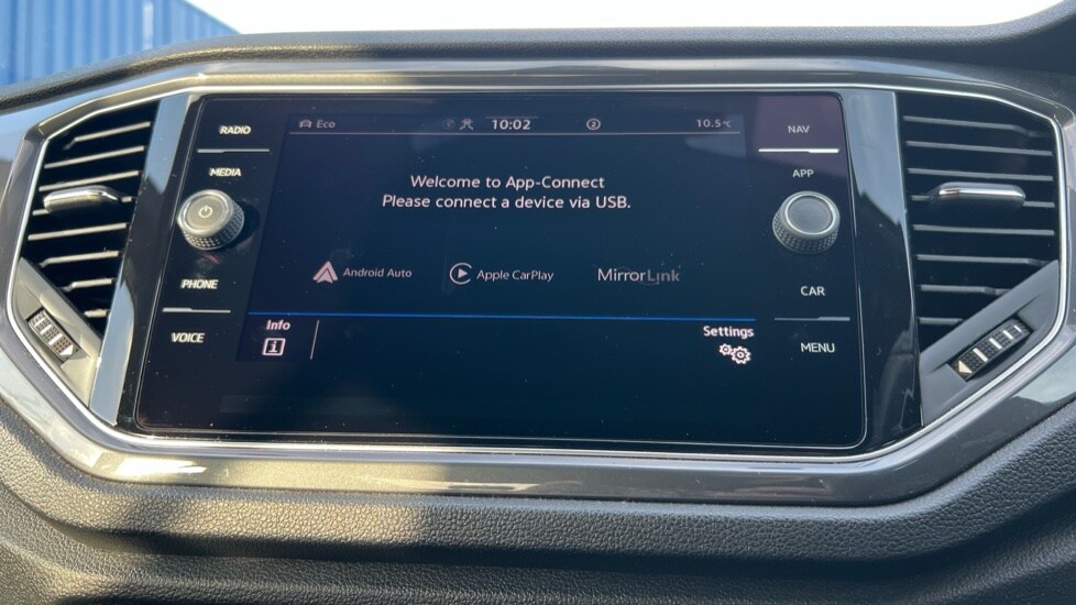 Used Volkswagen T-Roc 2021 for sale - 76312136: Photo 60