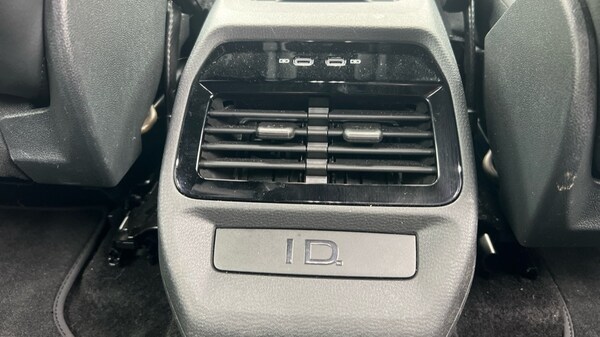 Used Volkswagen ID.4 2025 for sale - 75514590: Photo 55