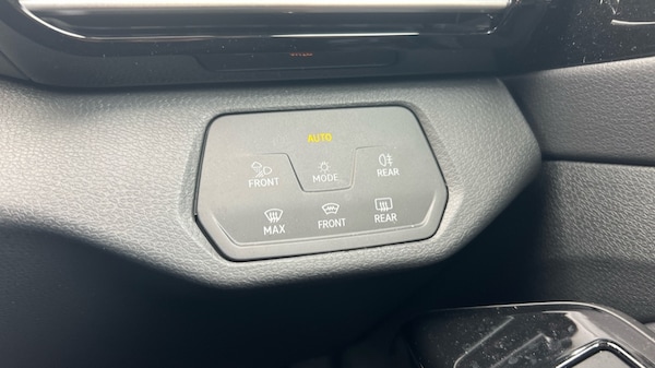 Used Volkswagen ID.4 2025 for sale - 75514590: Photo 64