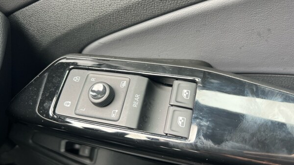 Used Volkswagen ID.4 2025 for sale - 75514590: Photo 65