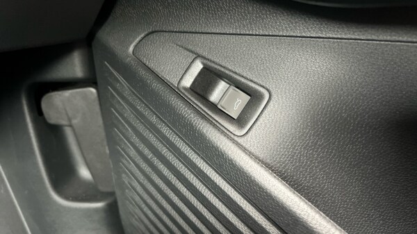 Used Volkswagen ID.4 2025 for sale - 75514590: Photo 76
