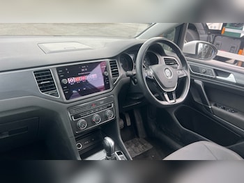 Used Volkswagen Golf SV 2019 for sale - 75992691: Photo