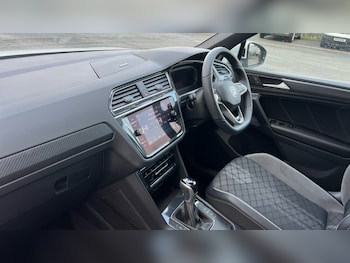 Used Volkswagen Tiguan 2022 for sale - 76977820: Photo