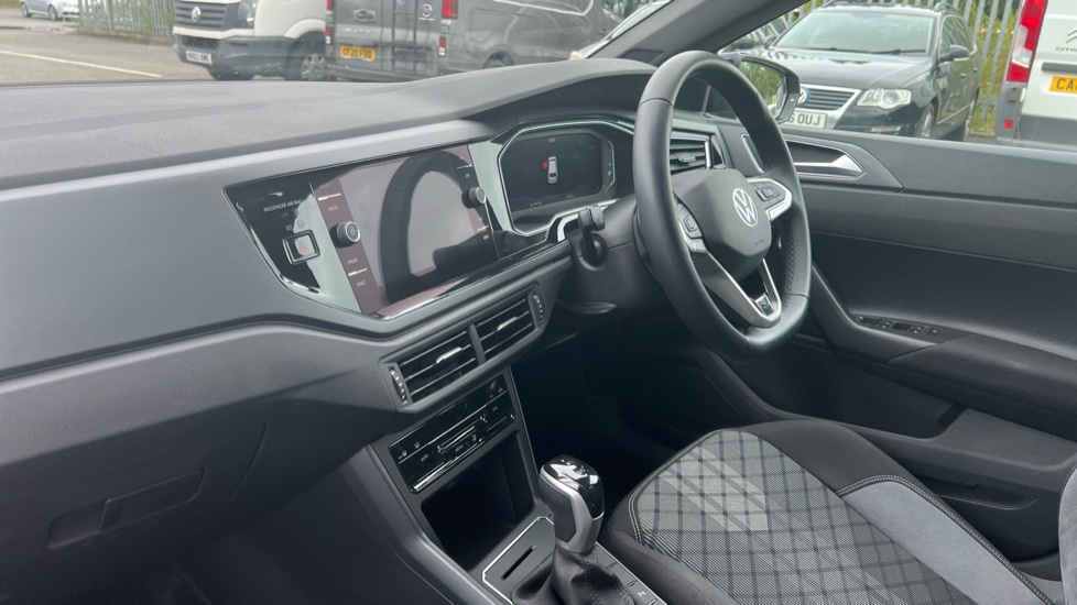 Used Volkswagen Polo 2025 for sale - 76100074: Photo 2