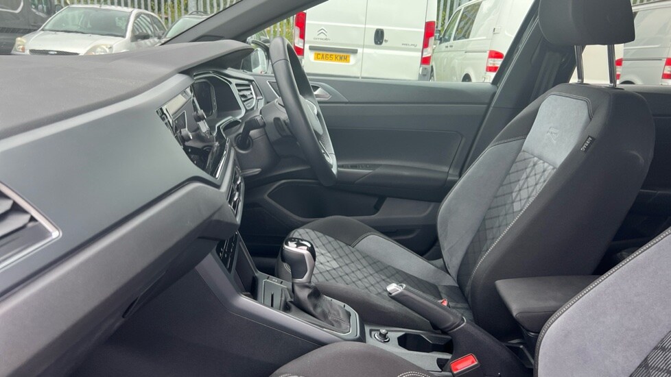 Used Volkswagen Polo 2025 for sale - 76100074: Photo 28