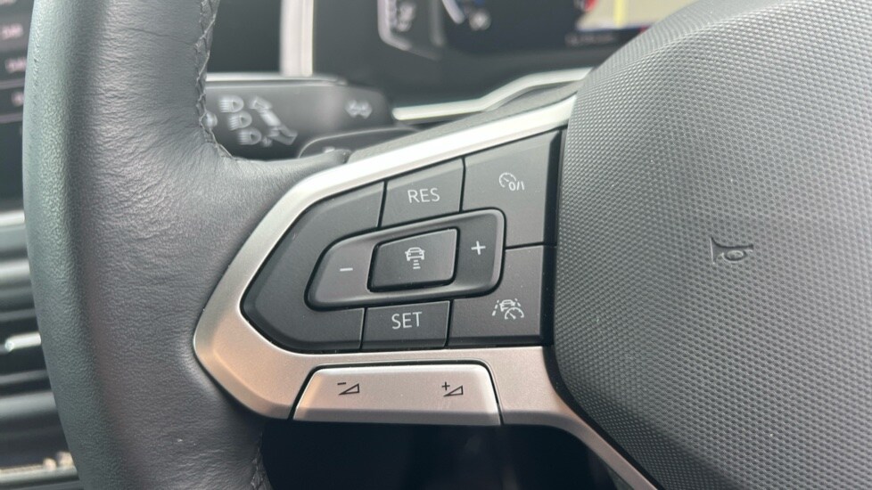 Used Volkswagen Polo 2025 for sale - 76100074: Photo 31