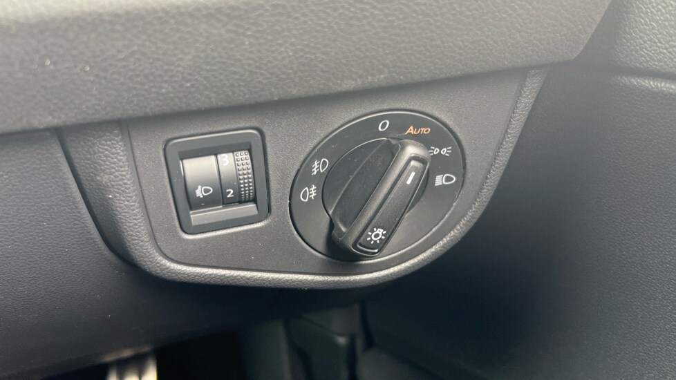 Used Volkswagen Polo 2025 for sale - 76100074: Photo 44