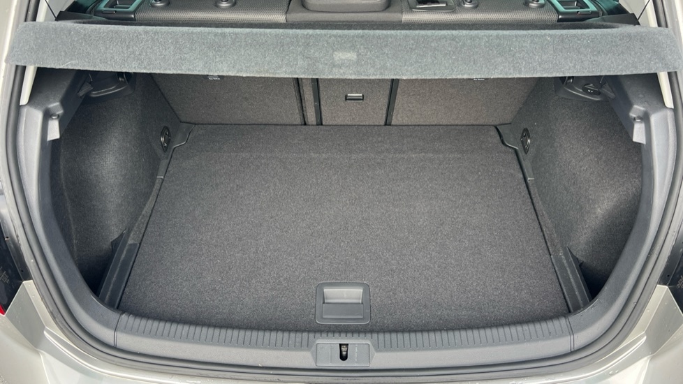 Used Volkswagen Golf 2019 for sale - 76568046: Photo 16