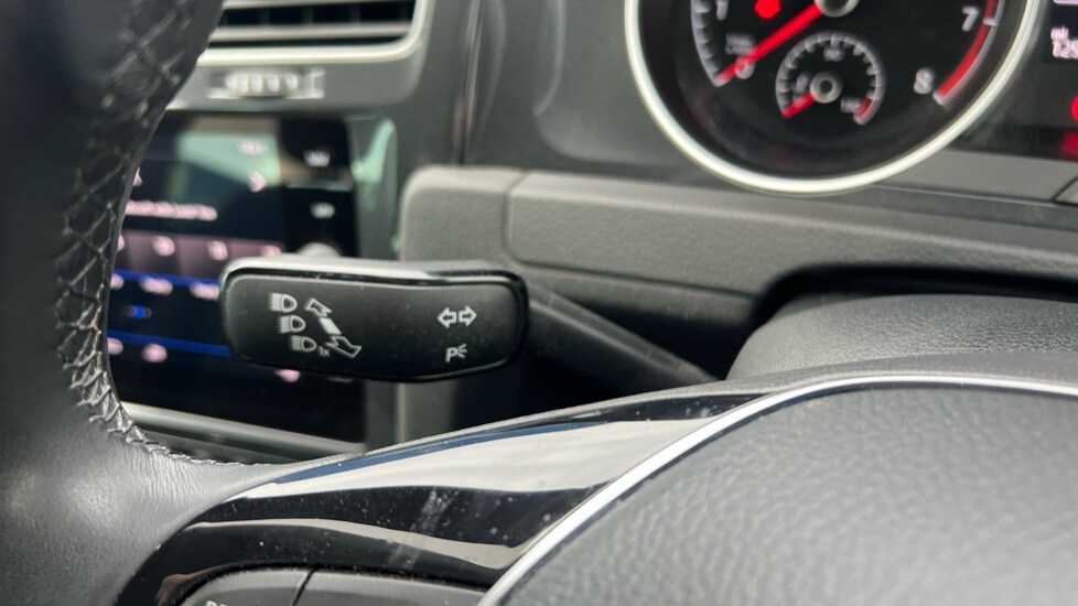 Used Volkswagen Golf 2019 for sale - 76568046: Photo 33