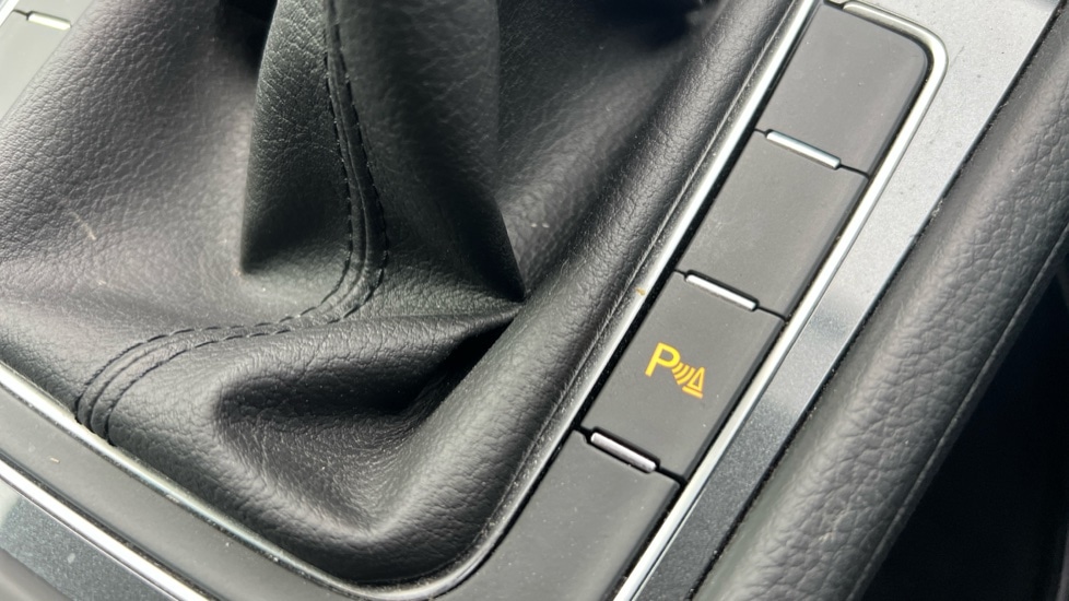 Used Volkswagen Golf 2019 for sale - 76568046: Photo 66