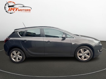 Used Vauxhall Astra 2015 for sale - 75567654: Photo