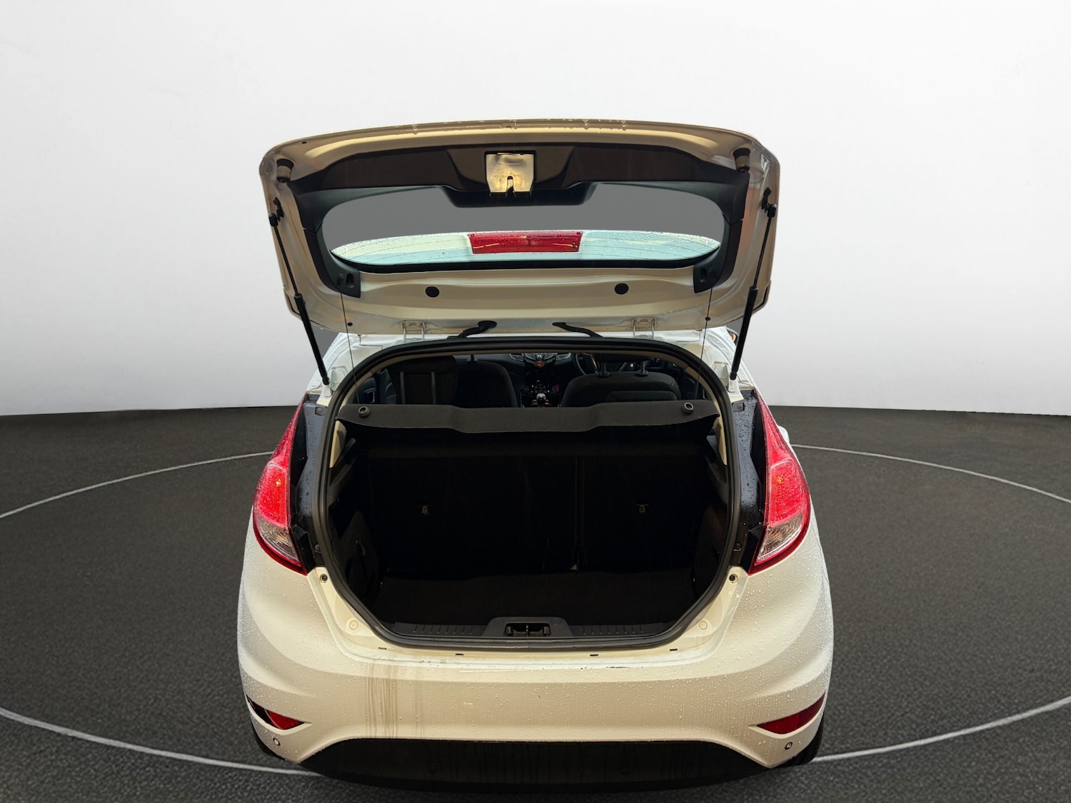 Used Ford Fiesta 2014 for sale - 77404605: Photo 6