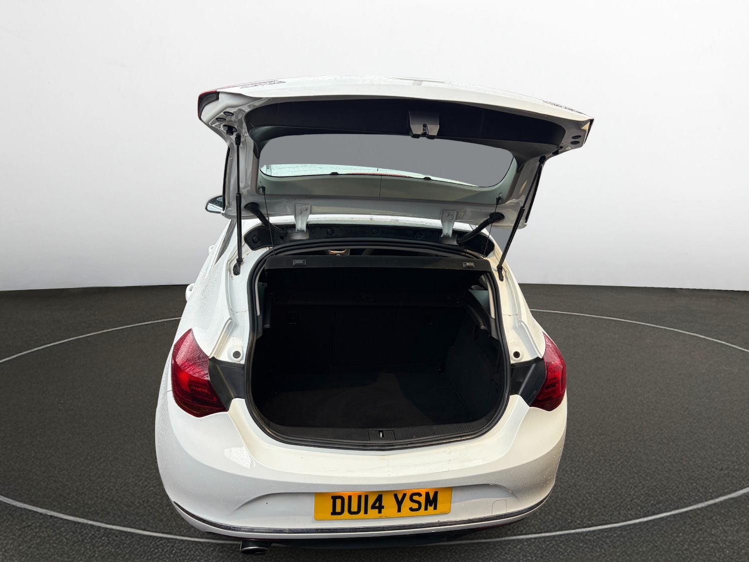 Used Vauxhall Astra 2014 for sale - 77311466: Photo 5