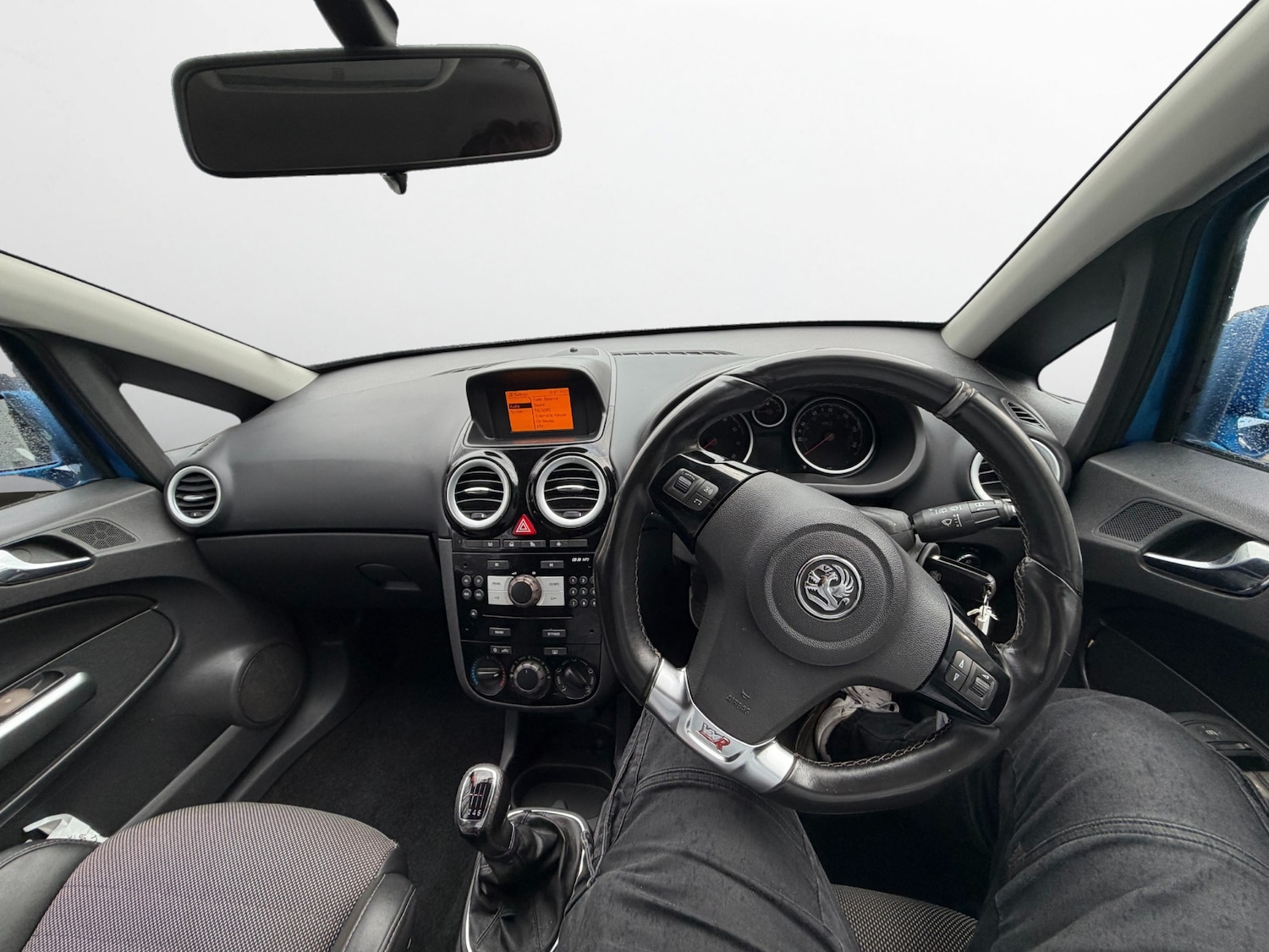 Used Vauxhall Corsa 2010 for sale - 77682084: Photo 11